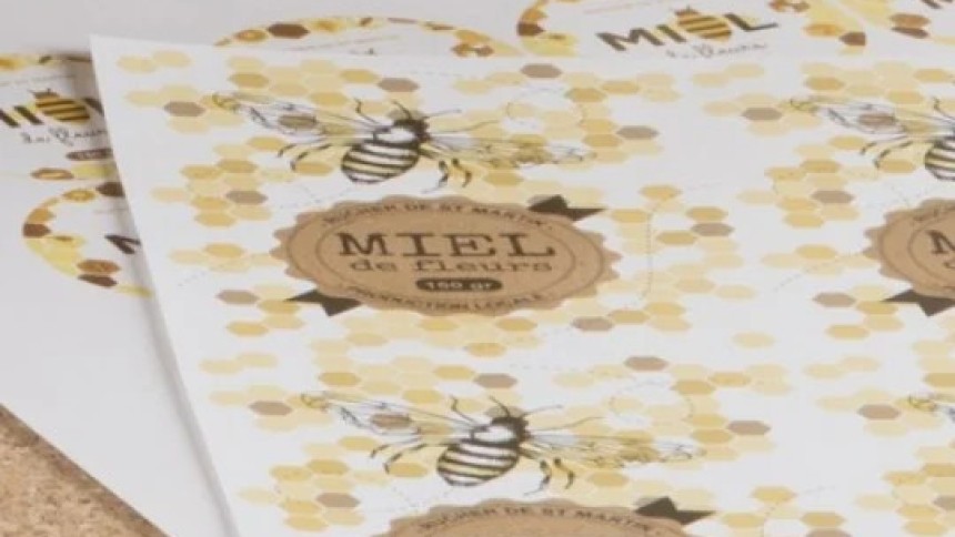 Etiquetas personalizadas para miel en hojas