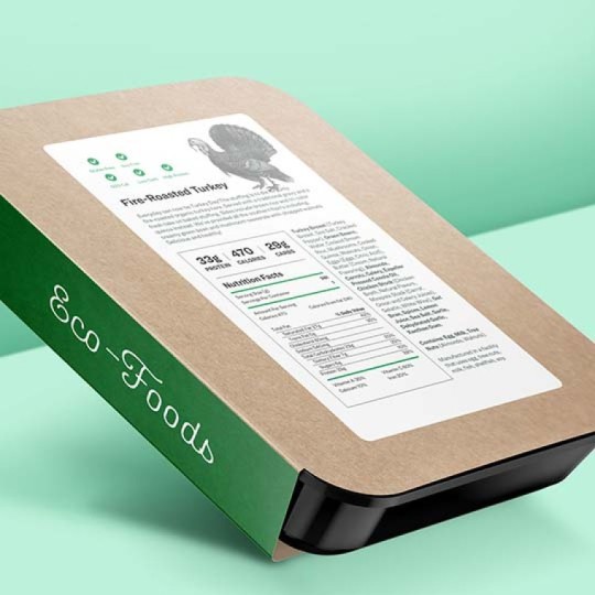 Etiqueta alimentaria ecológica para pavo asado con información nutricional detallada. etiqueta blanca sobre lata marrón