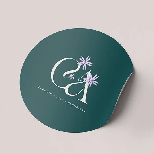 Pegatina redonda verde oscuro con logotipo para branding
