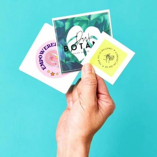 Tres pegatinas cuadradas personalizadas