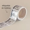 Etiquetas cuadradas transparentes en rollo